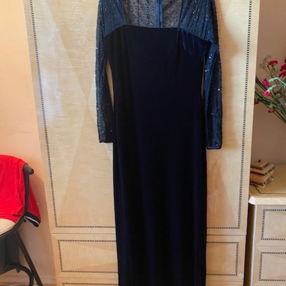 Metro Style Evening dress fabric plush - Picture 3 of 3